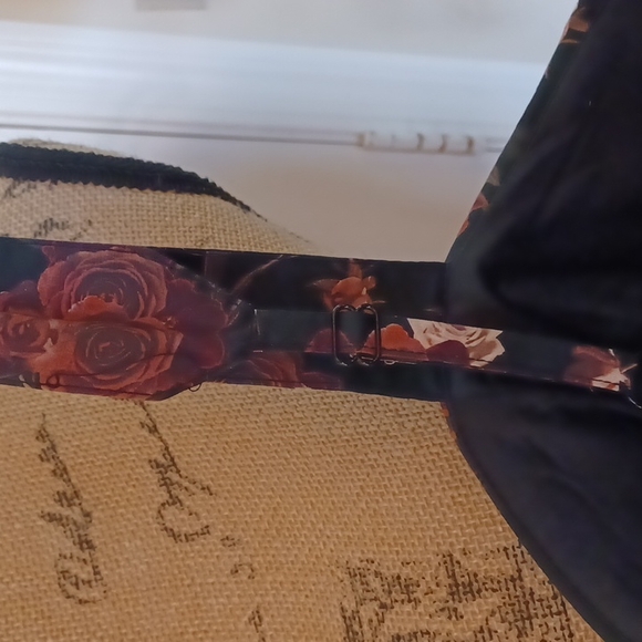 NWT Hot topic,Dark floral Retro dress with pockets 2x elastic waist in back - Picture 7 of 16